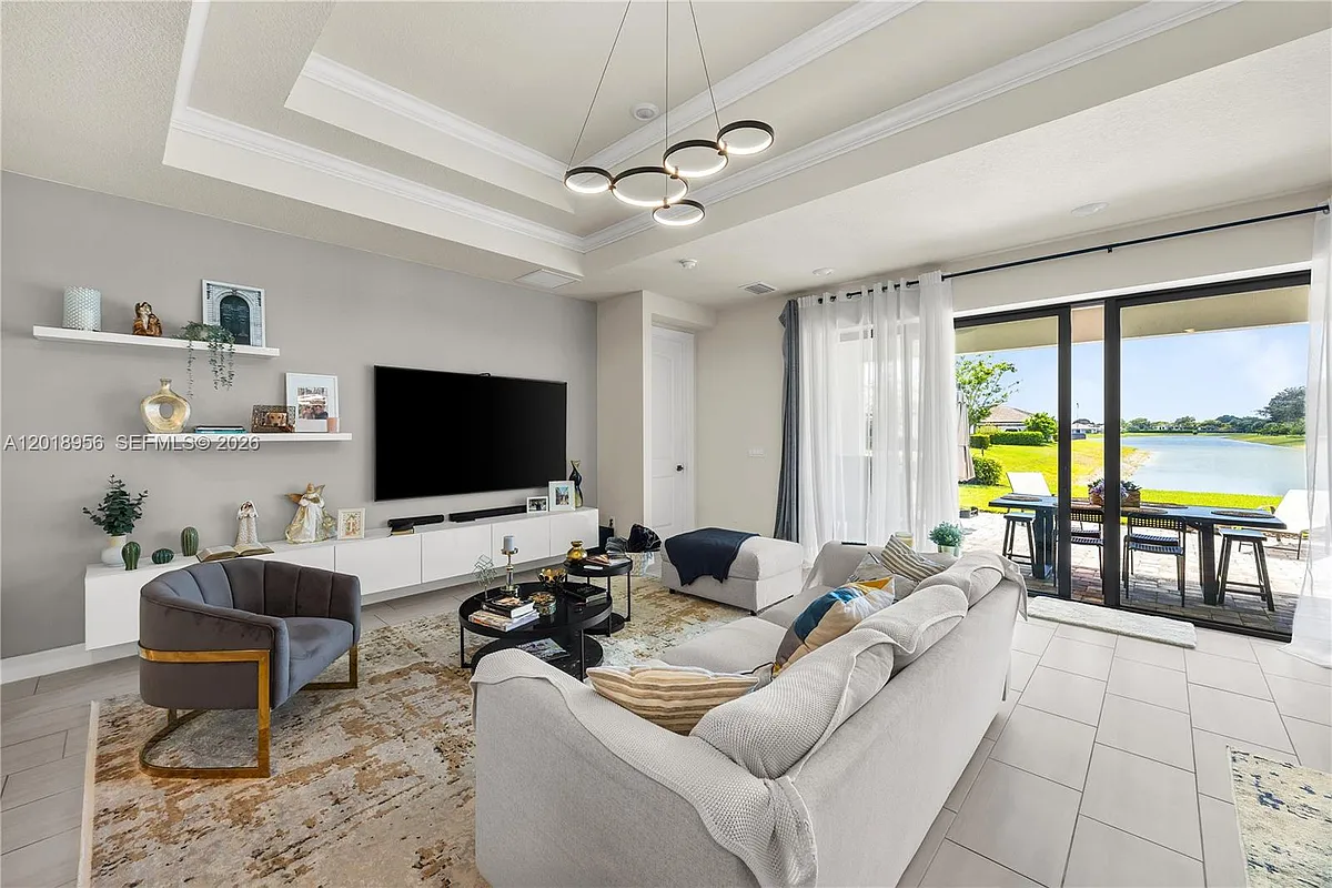 Building Photo - 4549 Pinehurst Trl