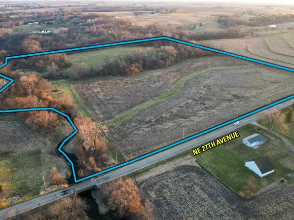 27 Northeast Ave, Altoona, IA 50009