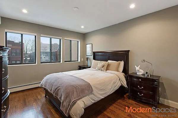 Rented by Modern Spaces | media 7