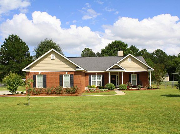2nd image of 105 Pine Arbor Dr