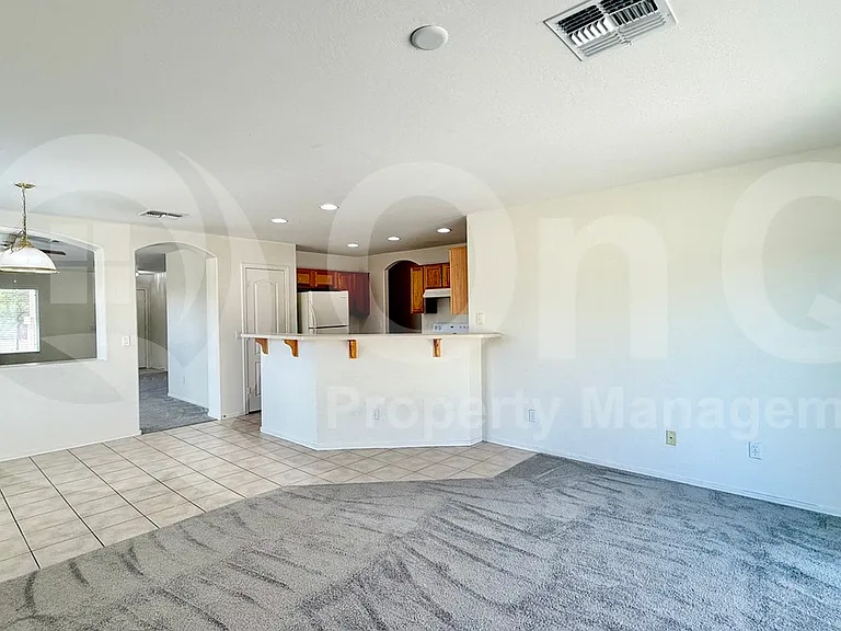 22932 W Morning Glory St — Photo 6