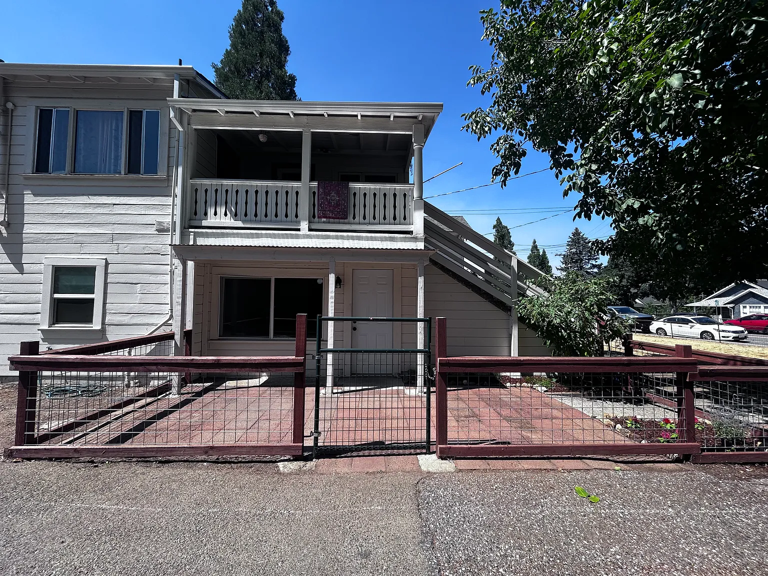 Studio, 400 sqft, $1,100 — Photo 1
