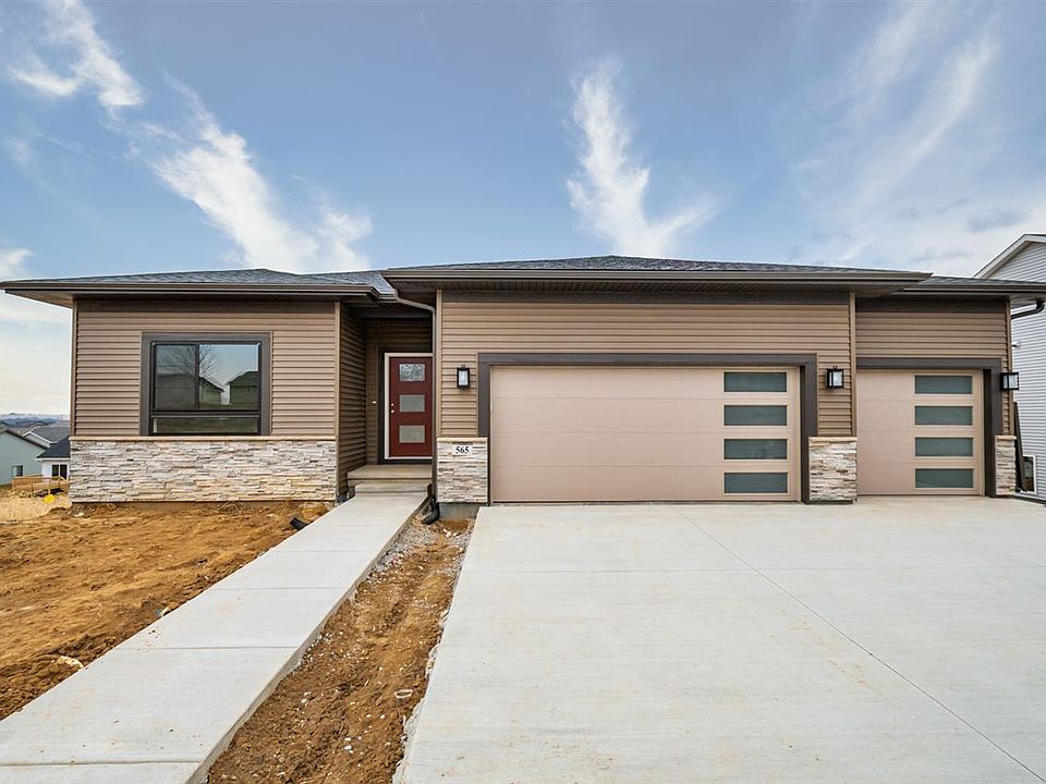 1st image of 565 Fawn Ave