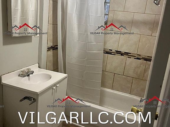 4th image of 3808 Parrish Ave #11202837