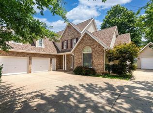 1803 N Dawn Dr, Marion, IL 62959