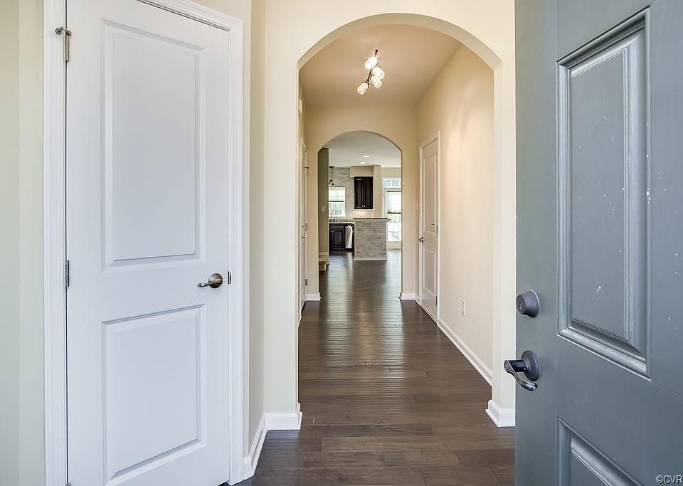 1st image of 8932 Ringview Dr