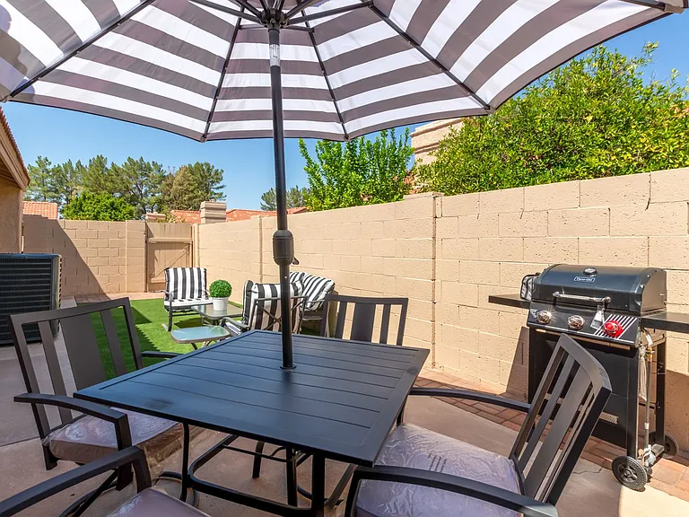 945 N Pasadena St #125 — Photo 47