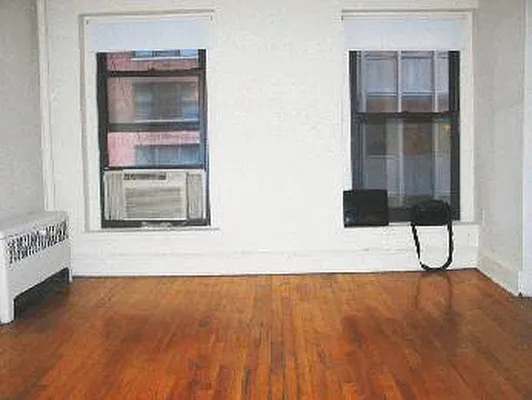 Rented by 4 Points Properties | media 3