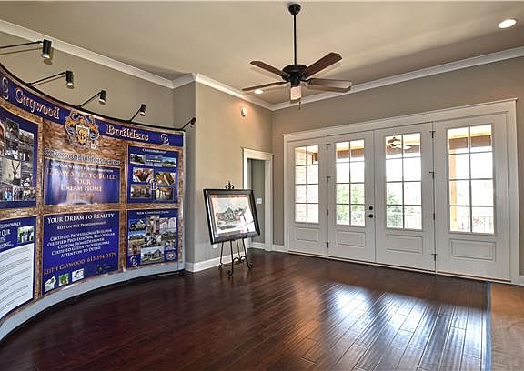 3rd image of 4376 Pretoria Run Lot 121