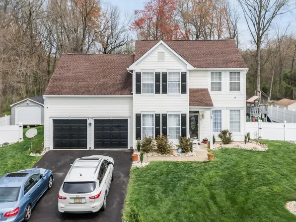 17 Silver Ln, Burlington, NJ 08016
