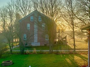 505 R St #7, South Amana, IA 52334