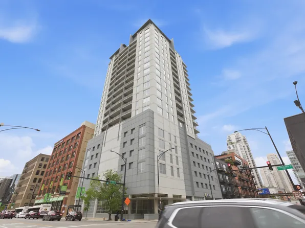 330 W Grand Ave APT 808, Chicago, IL 60654