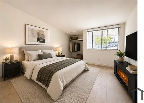 3 bed, 1054 sqft, $1,599 — Photo 3
