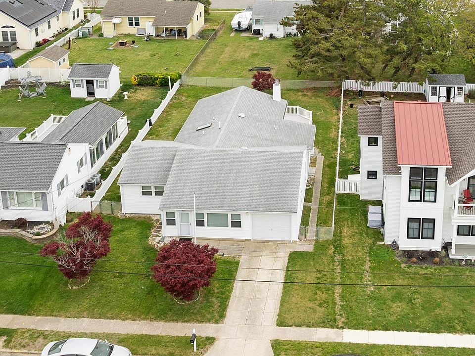 1st image of 717 Pacific Ave