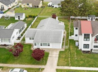 717 Pacific Ave, Cape May, NJ 08204