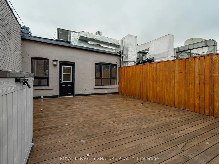 421 Danforth Ave #2 — Photo 29