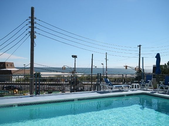 4th image of 5 Jackson St APT 206