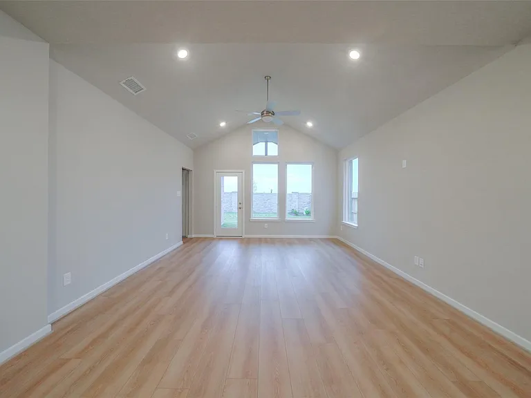 21859 Fitzroy Manor Ln — Photo 5