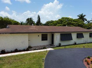 11301 SW 103rd Ave, Miami, FL 33176