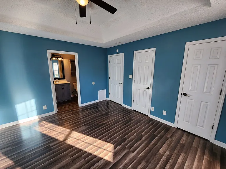 4028 Challis Dr — Photo 10