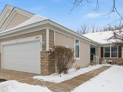 2844 Century Trl, Chanhassen, MN, 55317
