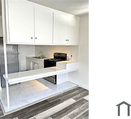 2nd image of 15477 Moorpark St APT 9