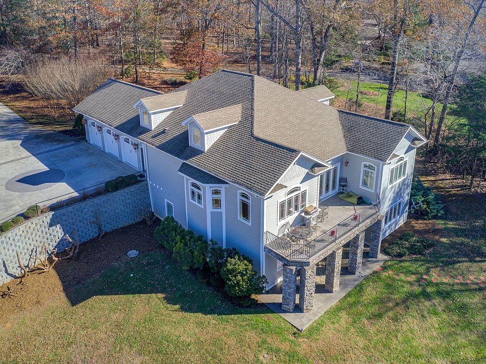 210 Retreat Ln, Huddleston, VA 24104 Zillow