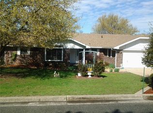 400 Sycamore St, Berryville, AR 72616