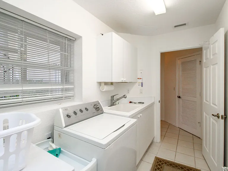 5330 Andover Dr #102 — Photo 39
