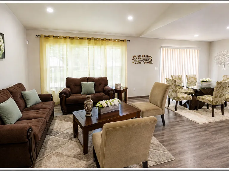 Isaac Ln — Photo 3