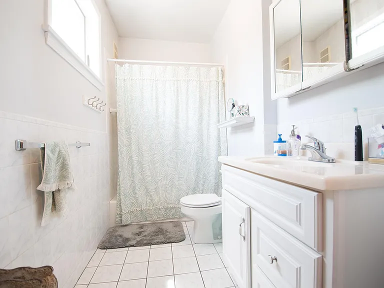 12 Sparhawk St #1 — Photo 8