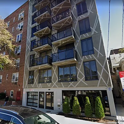 Rented by E Realty International Corp | media 1