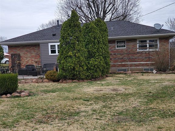 3rd image of 8209 Henze Ct
