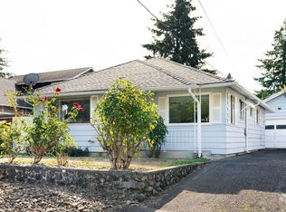 11726 SE Oak St, Portland, OR 97216