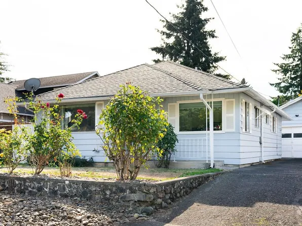 11726 SE Oak St, Portland, OR 97216