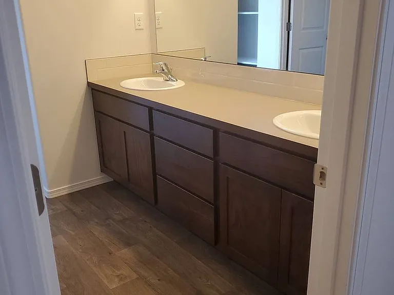 4208 W Heaverlo Dr — Photo 25