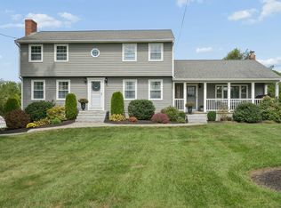 196 Eight Lots Rd, Sutton, MA 01590