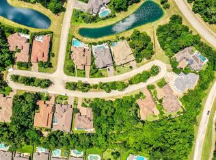 26 Johnathan Landing Ct, Spring, TX 77389