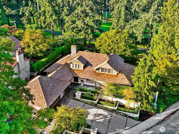 2121 Parkside Drive E, Seattle, WA 98112