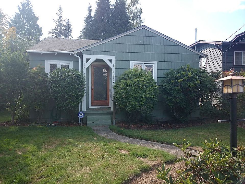 2nd image of 7019 34th Ave NE