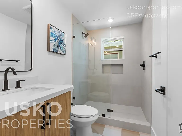 2826 D St — Photo 10