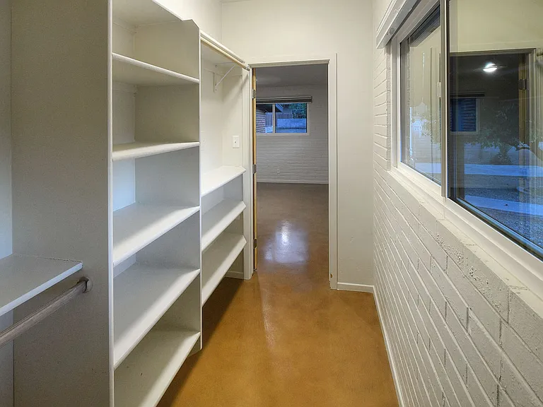 1445 N Arcadia Ave — Photo 19