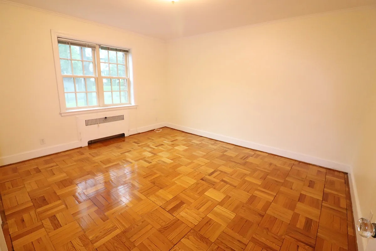 Building Photo - 312 Washington St #2-1