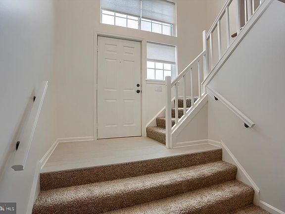 3rd image of 6213 Spring Knoll Dr