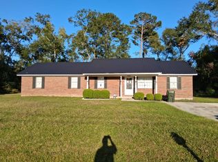 205 S Newsom St, Hahira, GA 31632