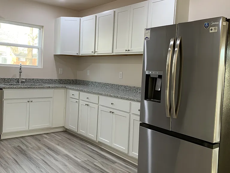 1020 Concord Ave — Photo 12