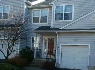 3 Victoria Cir, Collegeville, PA 19426
