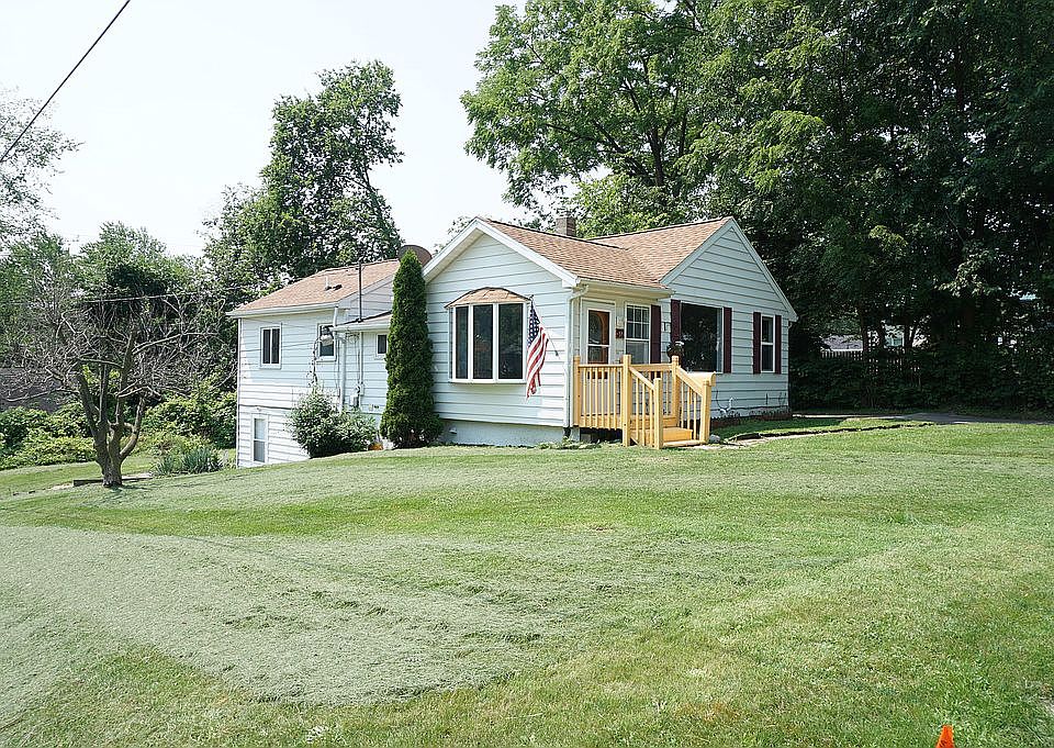 572 Paris Ave, Lansing, MI 48910 Zillow