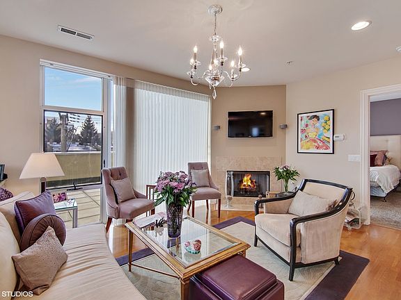 4th image of 1720 Oak Ave Unit 304