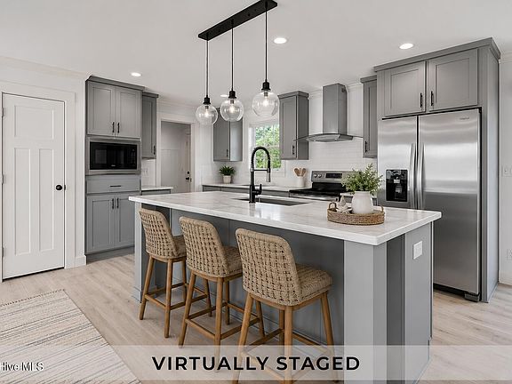 4th image of 145 Barbee Street